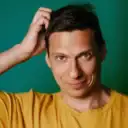 Павликов любит Макс