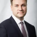Владимир Песков