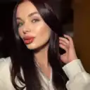 Бикшаева несёт